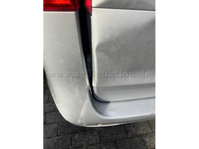 1 Mercedes-Benz V 250 d extralang 4MATIC Edition – 8-zitter – foto 14 – kavel bij Zoll-Auktion, Krefeld
