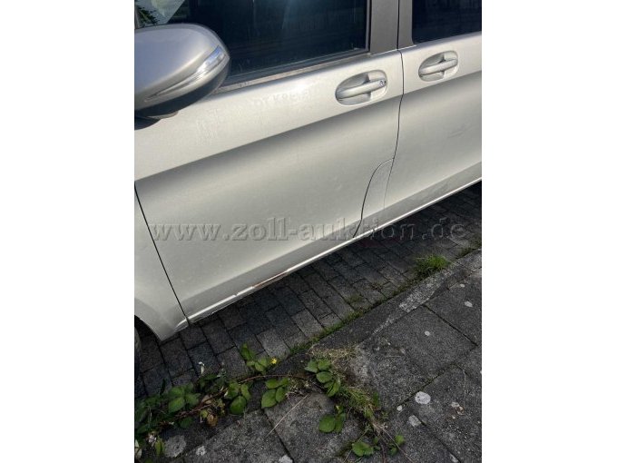 1 Mercedes-Benz V 250 d extralang 4MATIC Edition – 8-zitter – foto 16 – kavel bij Zoll-Auktion, Krefeld