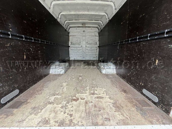 Mercedes-Benz Vario