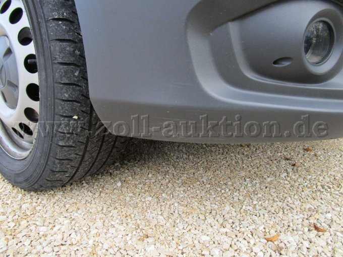 Stossfänger vonre rechts