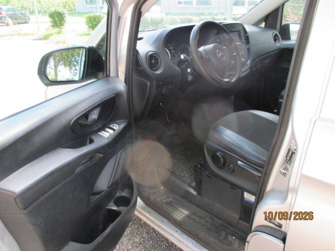 1 Mercedes-Benz Vito 114 CDI W447 Lang !! MOTORSCHADEN !! – foto 9 – kavel bij Zoll-Auktion, Stuttgart
