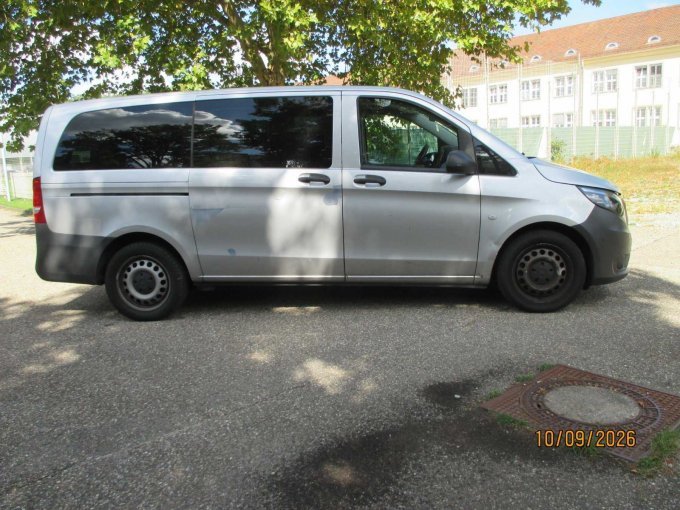 1 Mercedes-Benz Vito 114 CDI W447 Lang !! MOTORSCHADEN !! – foto 4 – kavel bij Zoll-Auktion, Stuttgart