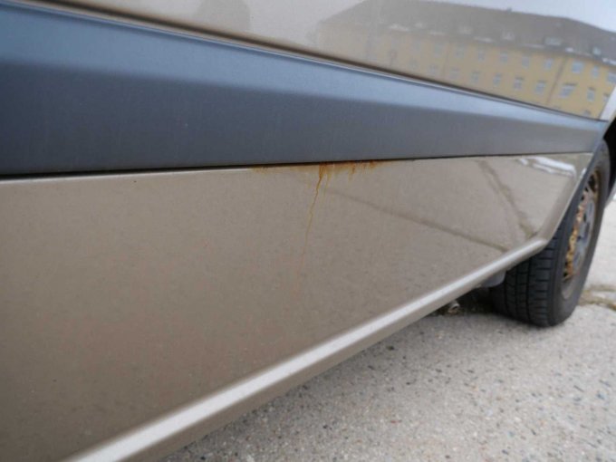 Korrosionsschäden Seitenwand