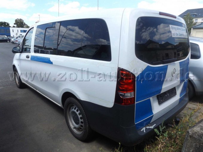 1 Mercedes-Benz Vito 639/2 Totalschaden – foto 3 – kavel bij Zoll-Auktion, Frankfurt am Main