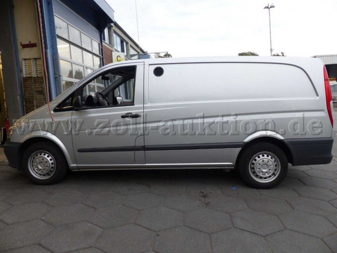 1 Mercedes-Benz, Vito bestelwagen, type 639, 110 CDI lang met ingebouwde rekken – foto 3 – kavel bij Zoll-Auktion, Solingen