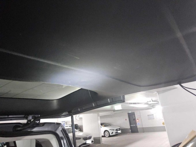 Heckklappenverkleidung geschürft