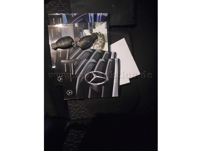 Bordliteratur und Schlüssel