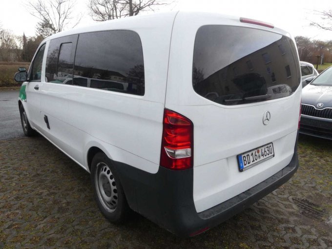 hinten links