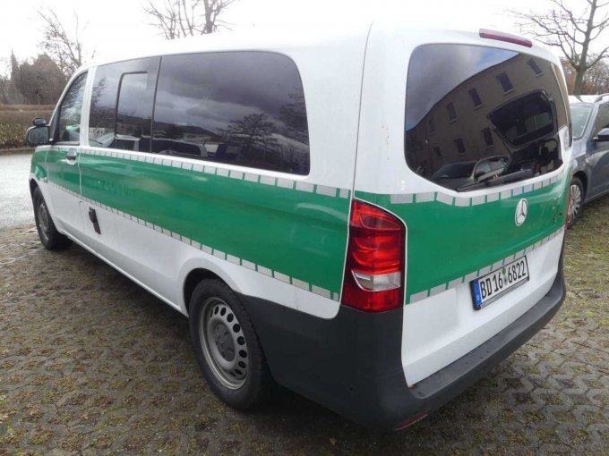 hinten links