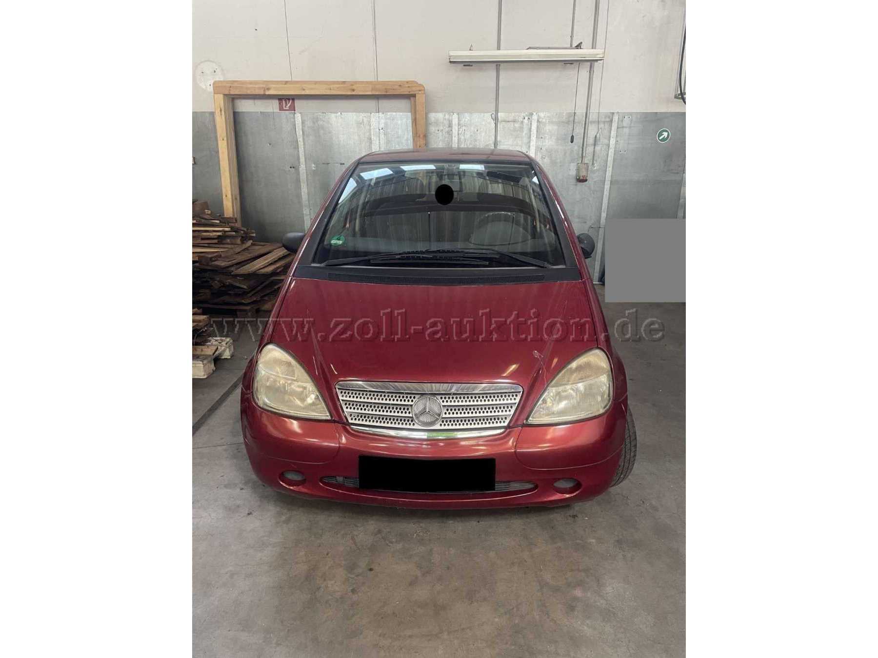 Mercedes / Frontansicht