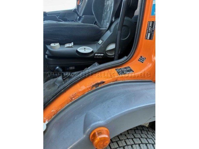 Einstieg Fahrerkabine