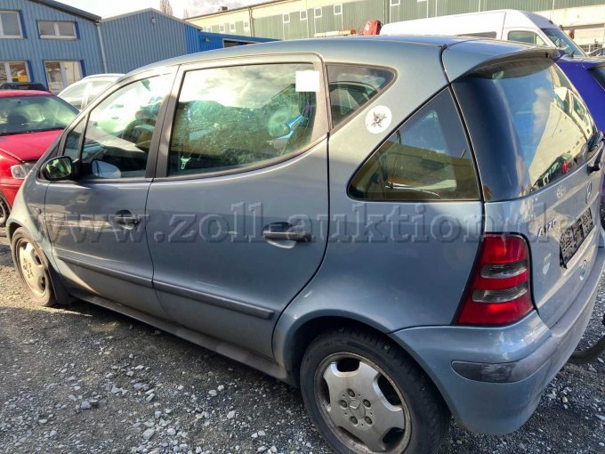 Seitenansicht Fahrerseite