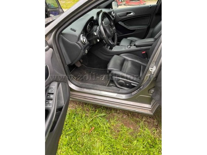 1 Mercedes A 200 d 4Matic "Activity Edition" mit Panoramadach – foto 8 – kavel bij Zoll-Auktion, Wandlitz