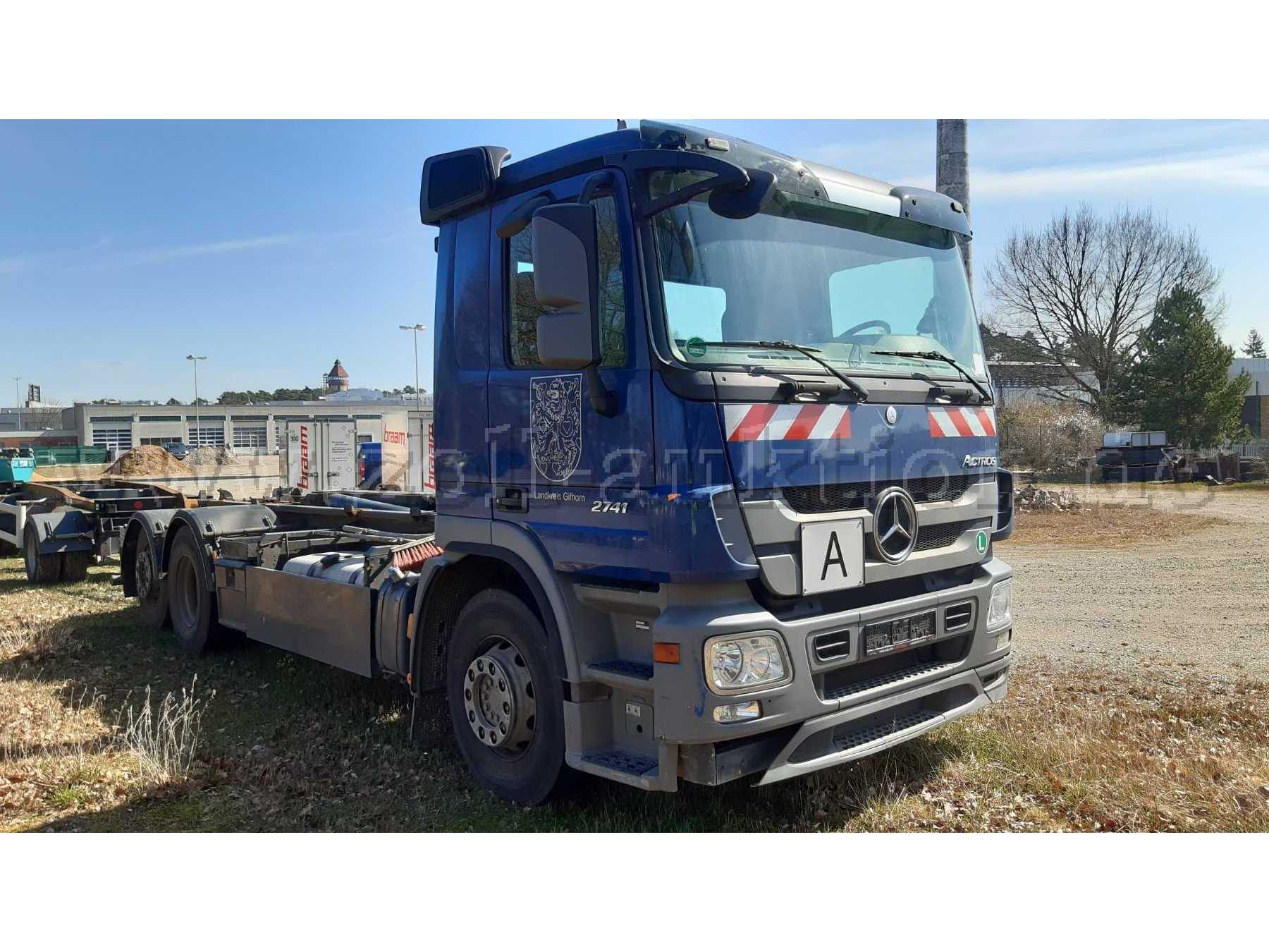 LKW Ansicht Vorne Links