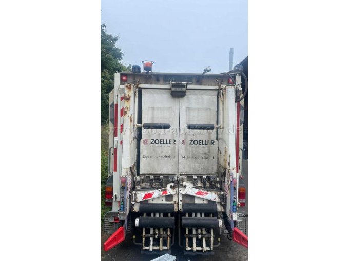 Heckansicht Schüttung
