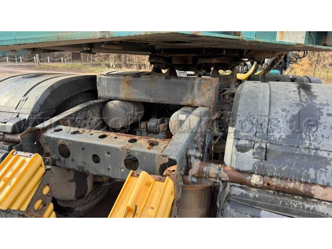 Abstützung für Schwanenhals