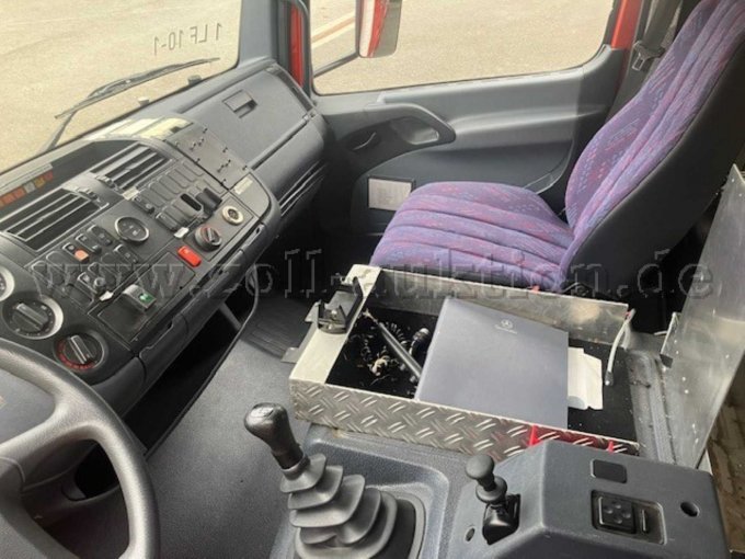 1 Mercedes Atego 815 LF 8/16 Löschfahrzeug – foto 5 – kavel bij Zoll-Auktion, Bad Sassendorf