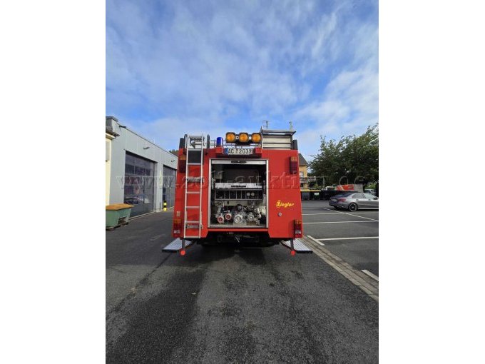 Feuerlöschkreiselpumpe im Heck