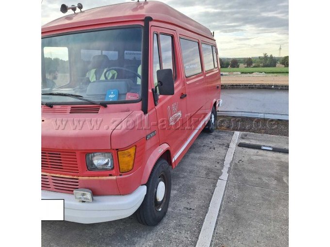 1 Mercedes-Benz 208-D-KB als commandowagen – foto 4 – kavel bij Zoll-Auktion, Weiterstadt