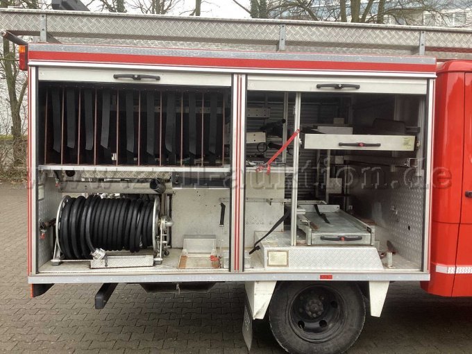 Geräteräume Beifahrerseite