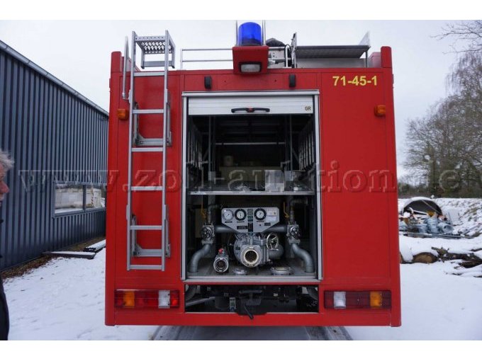 hinten offen