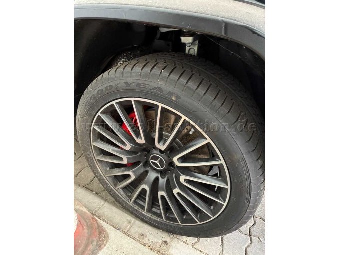 1 Mercedes Benz AMG G 63 schwarz – foto 8 – kavel bij Zoll-Auktion, Hamburg