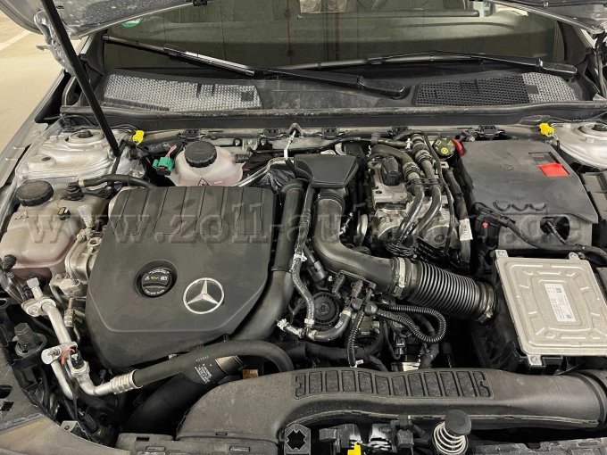 1 Mercedes Benz A 250 e 8G-DCT Style – foto 7 – kavel bij Zoll-Auktion, München
