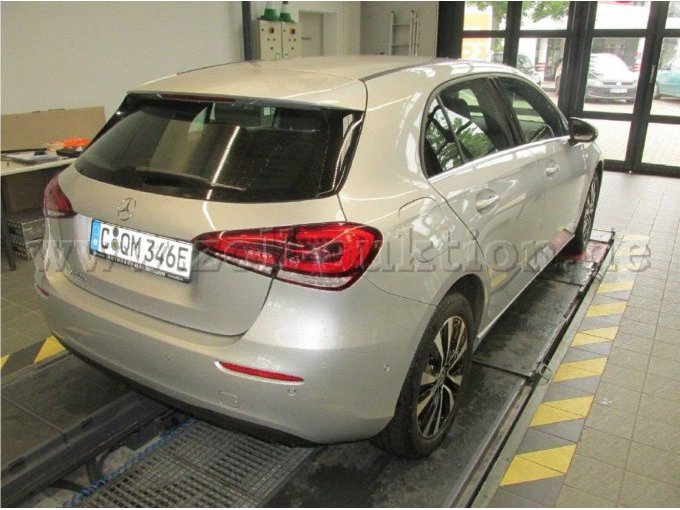1 Mercedes-Benz A 250 e 8G-DCT Style – foto 2 – kavel bij Zoll-Auktion, Chemnitz