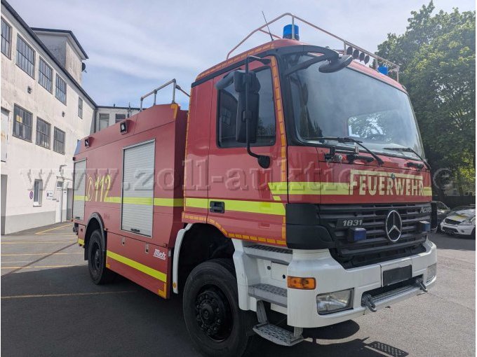 1 Mercedes-Benz Actros 1831 AK TLF 24/50 brandweerwagen met vierwielaandrijving – foto 6 – kavel bij Zoll-Auktion, Bielefeld