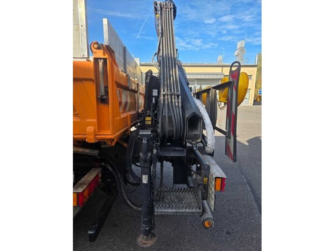 1 Mercedes Benz Atego LKW Kipper Typ 970.05 mit Ladekran u. Kinshofer-Greifer – foto 11 – kavel bij Zoll-Auktion, Bayreuth