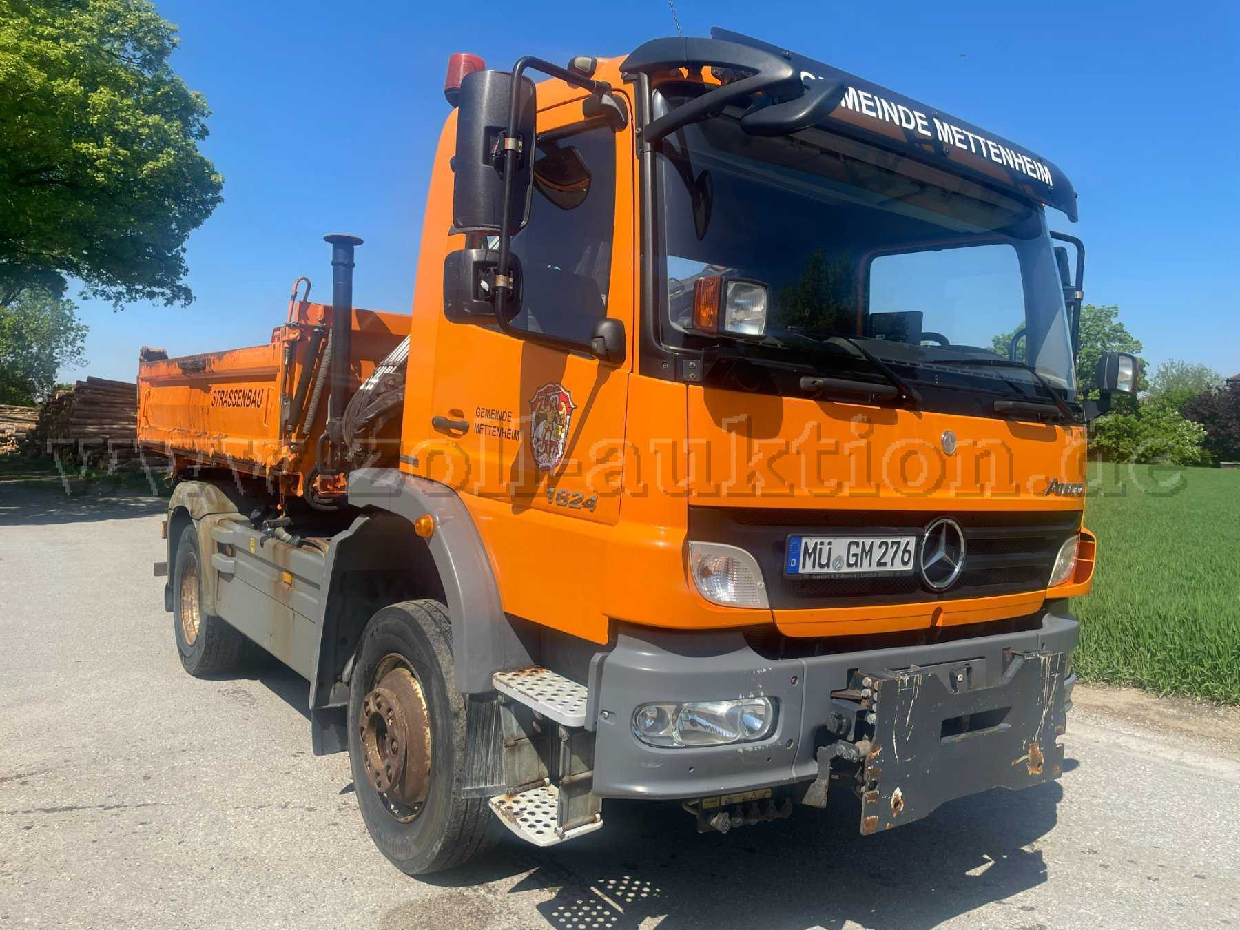 Lkw von vorne rechts (ohne Zubehör)