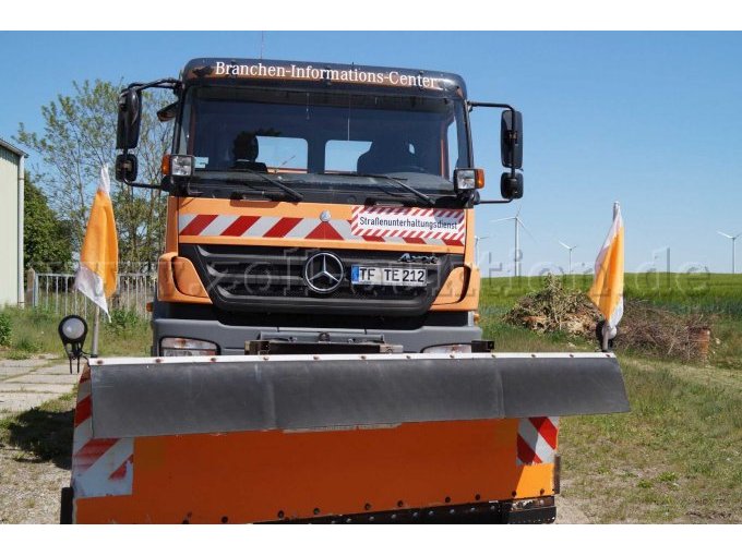 Fahrzeugfront