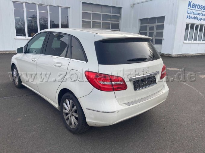 Ansicht von hinten, links