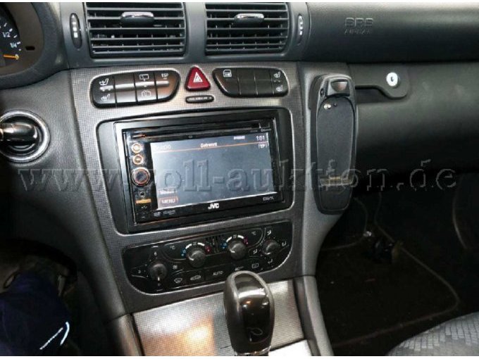 1 Mercedes Benz C-Klasse C 220 T CDI (Bastlerfahrzeug) – foto 12 – kavel bij Zoll-Auktion, Berlin