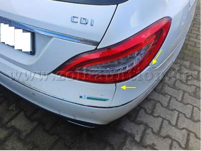 Stoßfänger hinten gebrochen