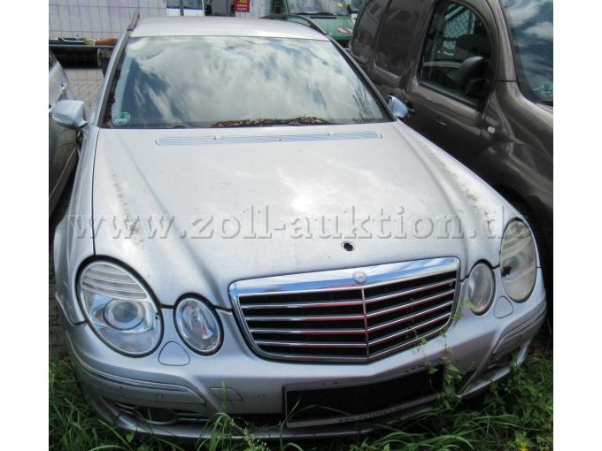 1 Mercedes Benz E 220 CDI – kavel bij Zoll-Auktion, Duisburg