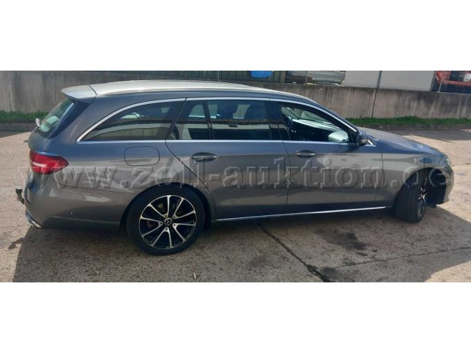1 Mercedes-Benz E-Klasse stationwagen E 220 d – foto 7 – kavel bij Zoll-Auktion, Freiburg im Breisgau
