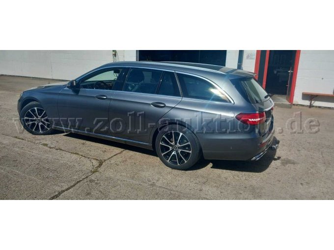1 Mercedes-Benz E-Klasse stationwagen E 220 d – foto 5 – kavel bij Zoll-Auktion, Freiburg im Breisgau