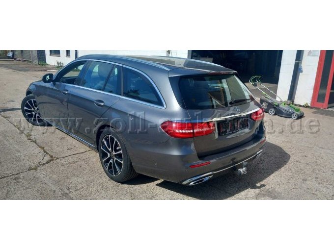 1 Mercedes-Benz E-Klasse stationwagen E 220 d – foto 6 – kavel bij Zoll-Auktion, Freiburg im Breisgau