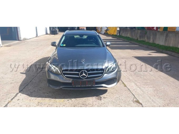 1 Mercedes-Benz E-Klasse stationwagen E 220 d – foto 3 – kavel bij Zoll-Auktion, Freiburg im Breisgau