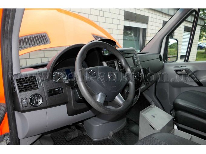 Blick in den Fahrerraum
