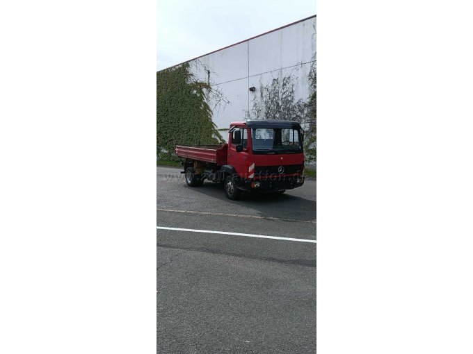 LKW vorne seitlich