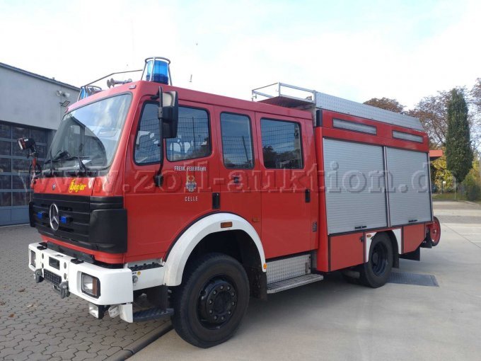 1 Mercedes Benz SK 1124AF LF16 Ziegler Feuerwehr – foto 5 – kavel bij Zoll-Auktion, Celle