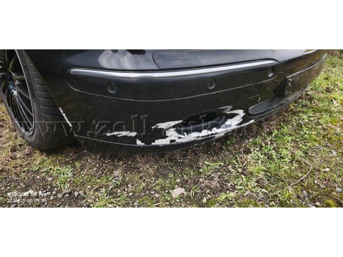 Schaden Frontstoßstange