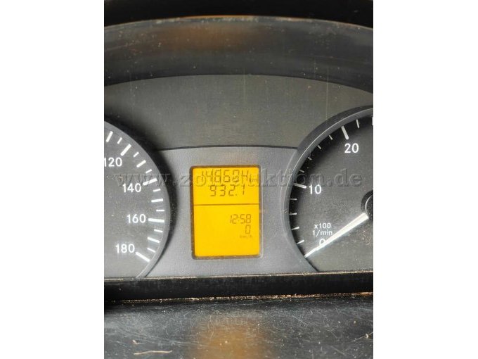 Cockpit, Kilometerstand 146604