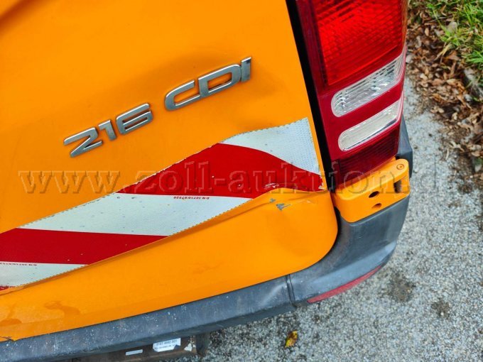 Heckklappe rechts, Blechschaden