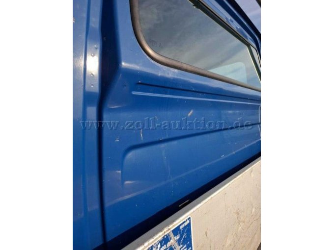 Rost an der Fahrerhausrückwand links