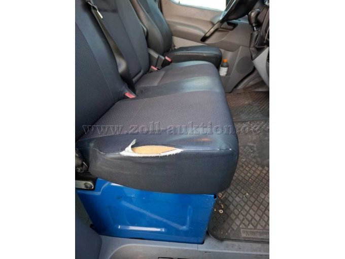 Beschädigung Beifahrersitz