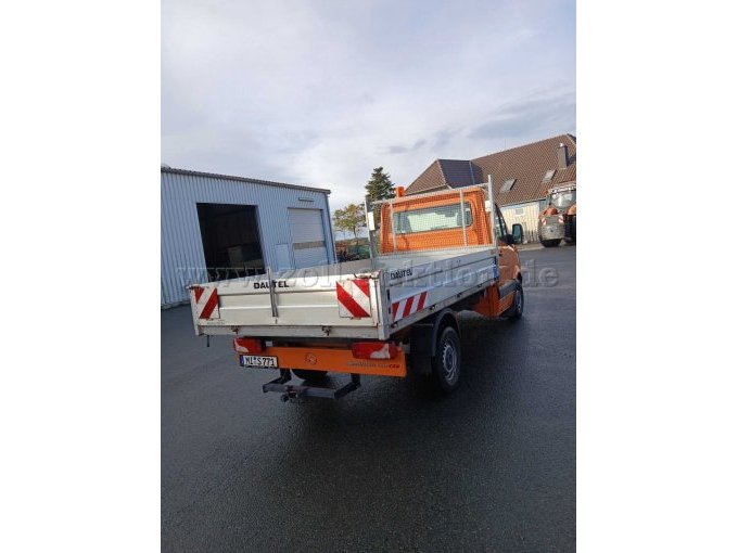 Heckansicht seitlich