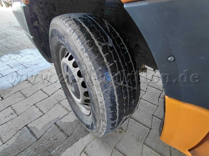 Bereifung vorn links